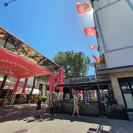 Monolocale Angolo Tra Viale Ceccarini E Viale Dante Con Vista Mare شقة ريتشيوني